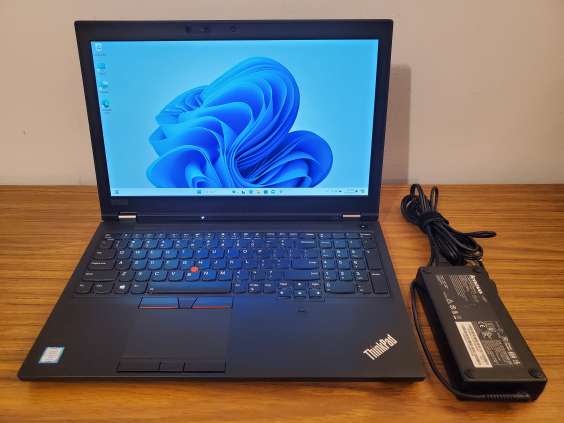 Lenovo ThinkPad P52 ( (i7-8850H/32gb/512gb SSD）